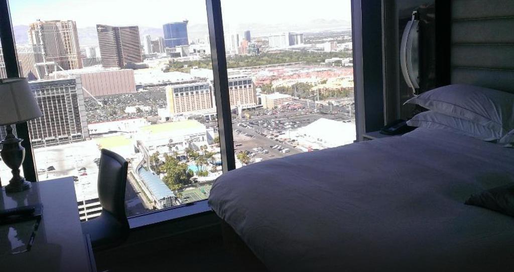 Suites At Elara Las Vegas Center Strip-No Resort Fees 客房 照片