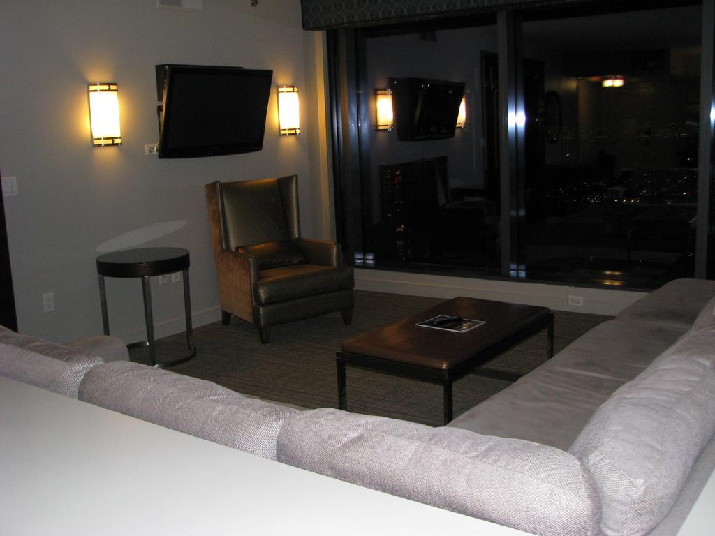 Suites At Elara Las Vegas Center Strip-No Resort Fees 客房 照片