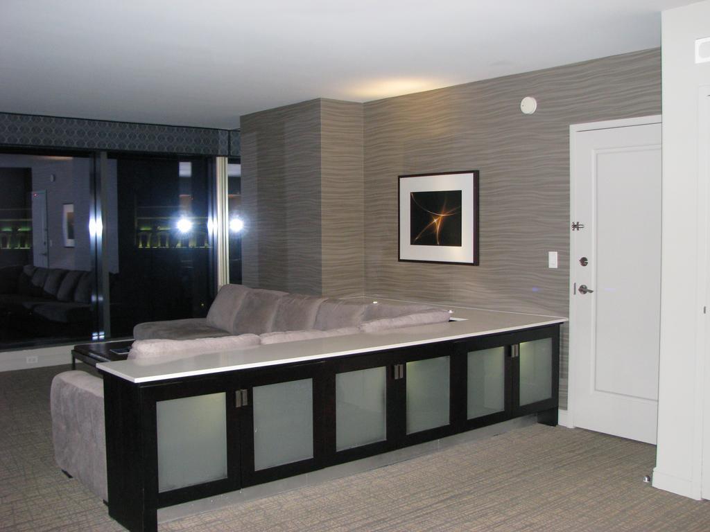 Suites At Elara Las Vegas Center Strip-No Resort Fees 客房 照片
