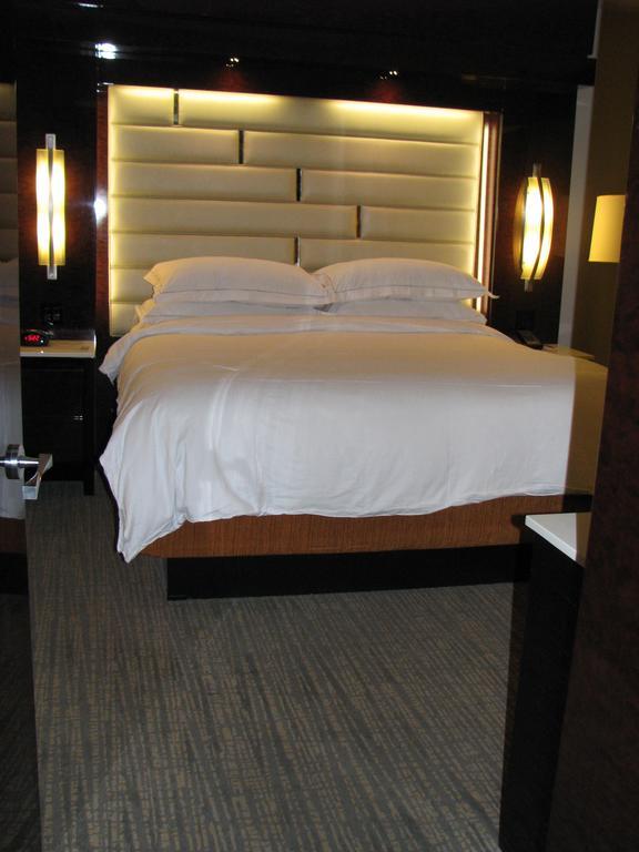 Suites At Elara Las Vegas Center Strip-No Resort Fees 客房 照片